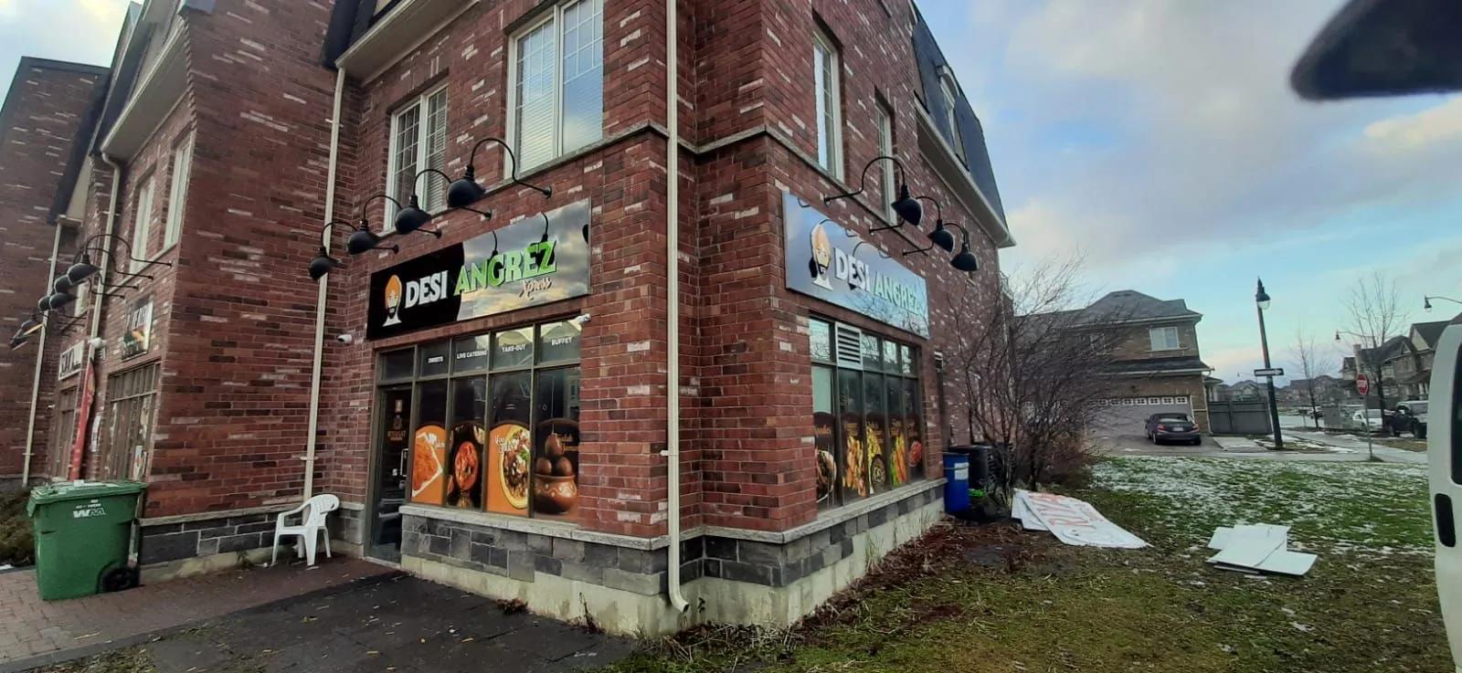 Storefront Design 04